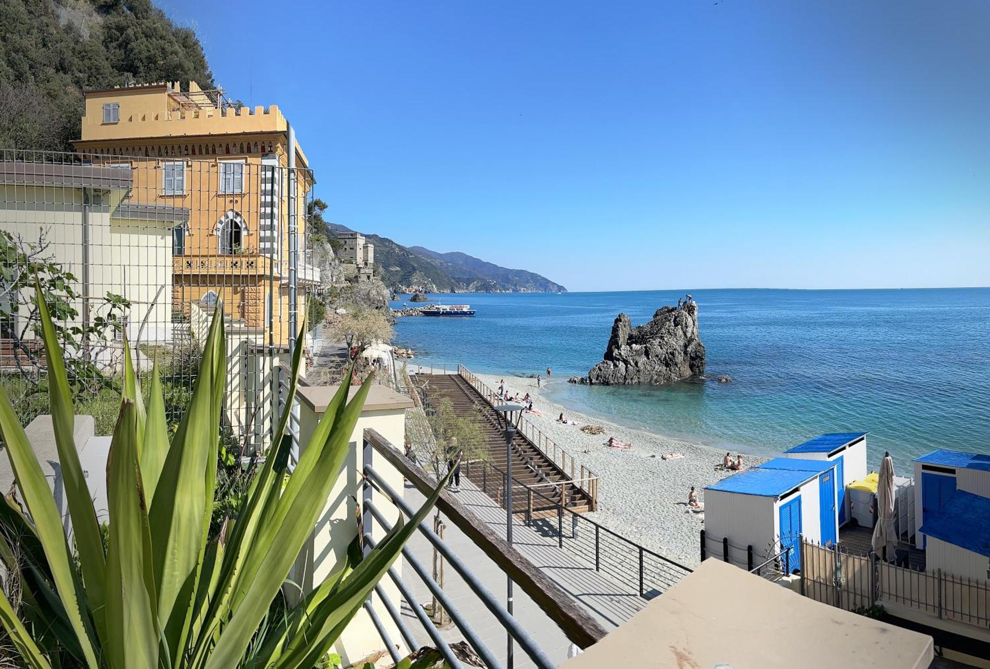 Hotel Meuble Agavi Монтероссо-аль-Маре Екстер'єр фото