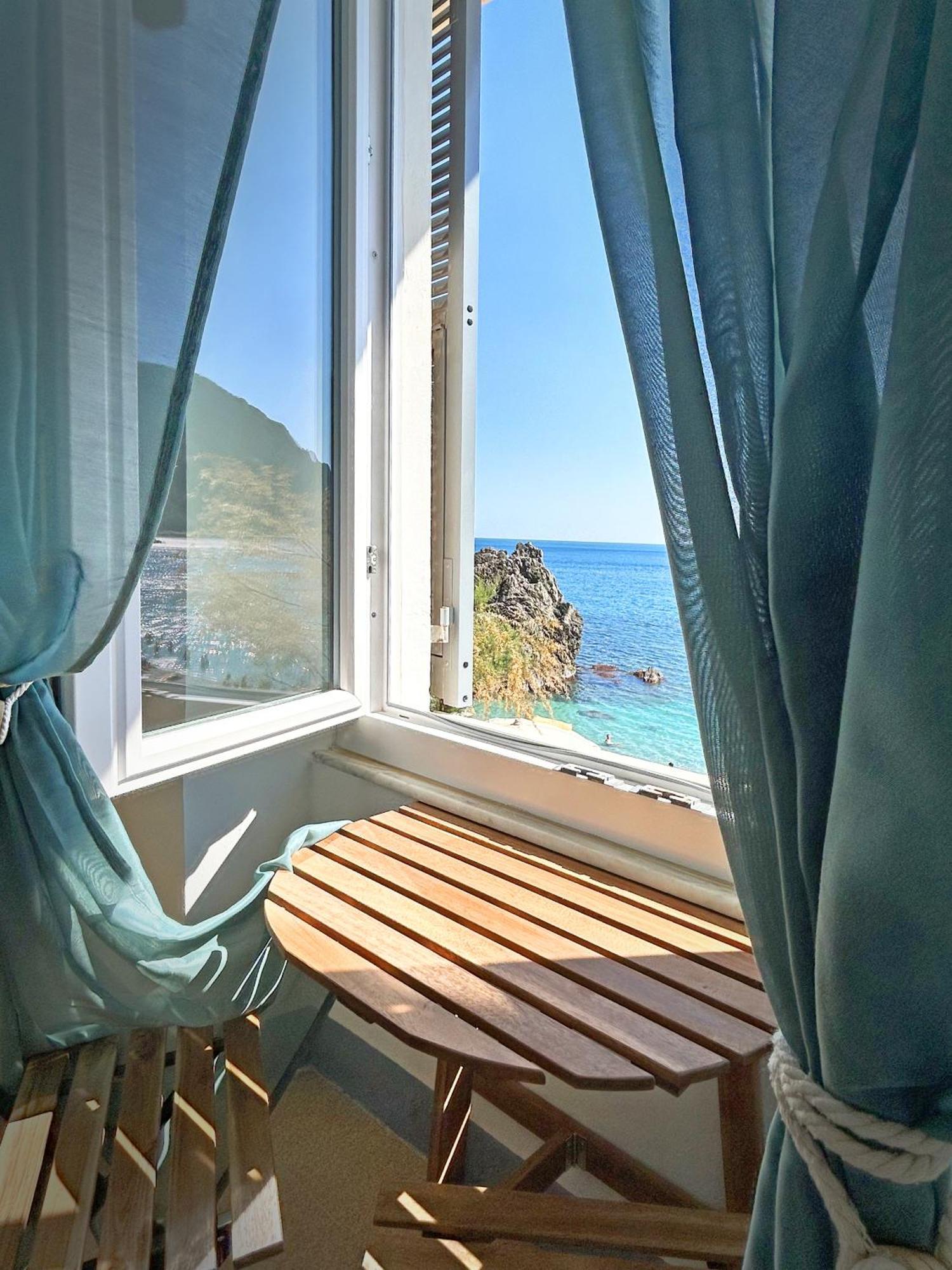 Hotel Meuble Agavi Монтероссо-аль-Маре Екстер'єр фото